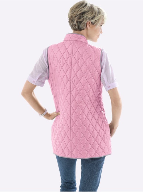 Gilet matelassé à col montant et poches passepoilées - taille standard - moda vilona - Kiabi Gilet matelassé à col montant et poches passepoilées - taille standard - moda vilona - Kiabi