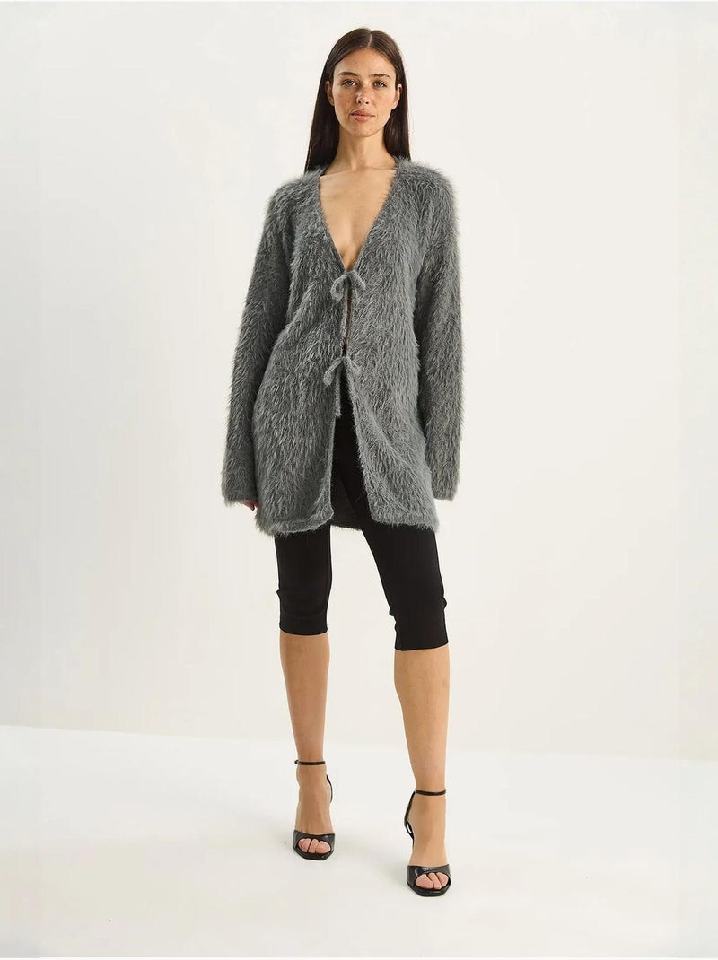 Gilet mi-long texturé à col en v et fermeture à nouer lucci Gris - Kiabi