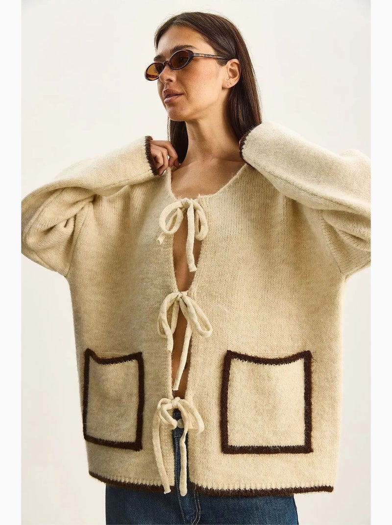 Gilet oversize en maille côtelée avec fermeture à nouer lucci Beige argile - Kiabi