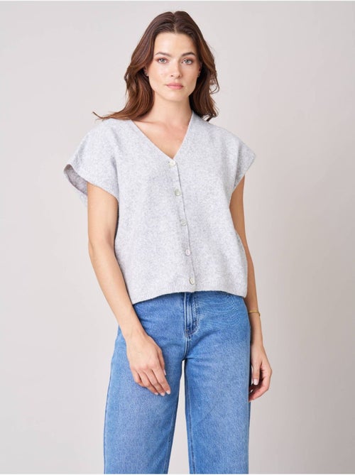Gilet regular femme en maille douce 'deeluxe' - Kiabi Gilet regular femme en maille douce 'deeluxe' - Kiabi