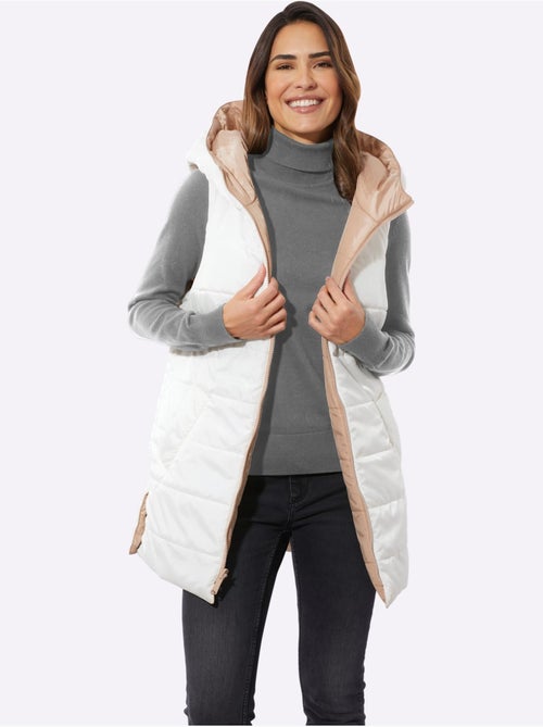 Gilet réversible avec capuche et poches pratiques - taille standard - moda vilona - Kiabi Gilet réversible avec capuche et poches pratiques - taille standard - moda vilona - Kiabi