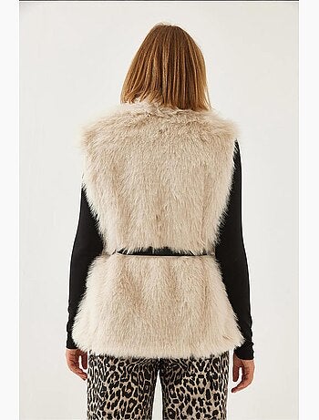 Gilet sans manches à col châle en fausse fourrure et boucle lucci