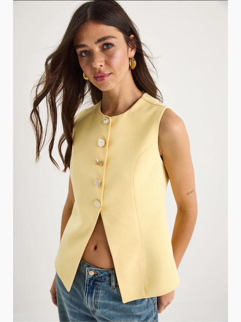 Gilet sans manches ajusté à boutons et col rond lucci Jaune citron - Kiabi