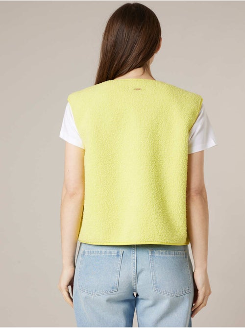 Gilet sans manches femme au toucher doux et texturé 'Deeluxe' - Kiabi