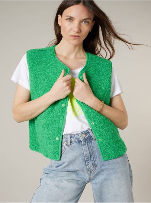 Gilet sans manches femme au toucher doux et texturé 'Deeluxe' - Kiabi