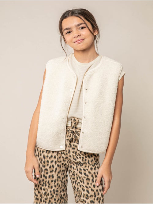 Gilet sans manches fille au toucher doux et texturé 'Deeluxe' - Kiabi