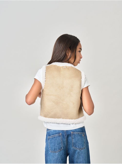 Gilet sans manches fille 'deeluxe' - Kiabi Gilet sans manches fille 'deeluxe' - Kiabi