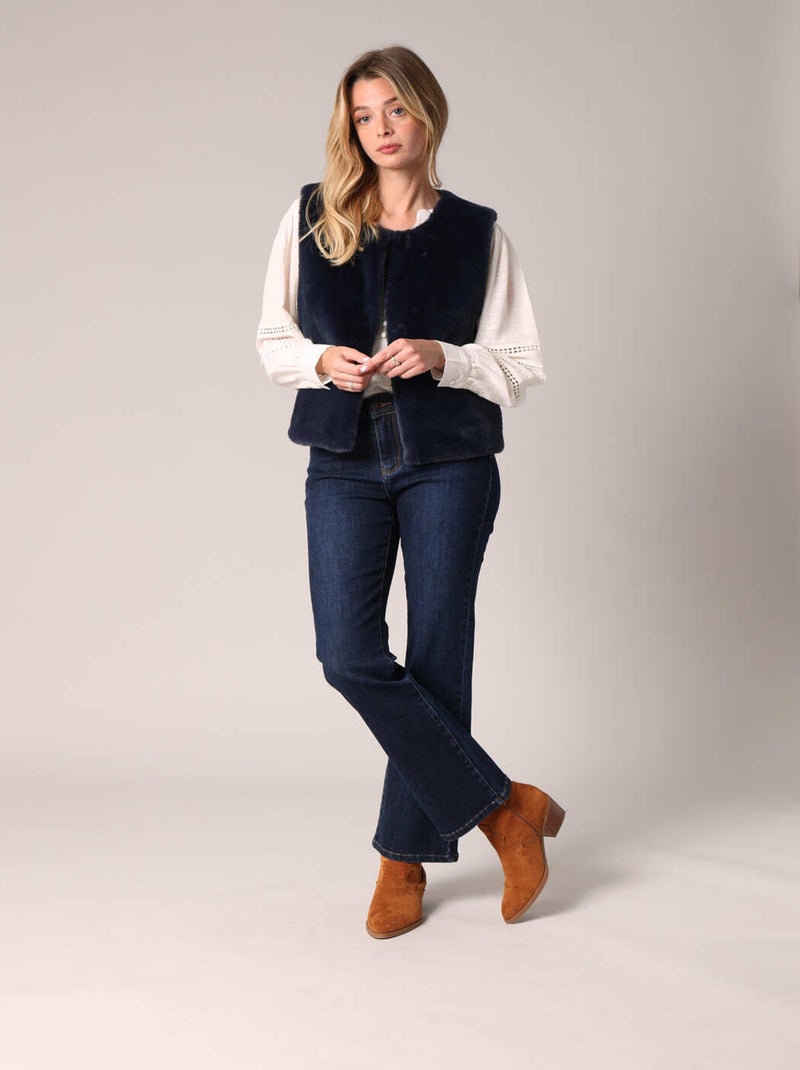 Gilet sans manches ultra doux imitation fourrure
 'Deeluxe' Bleu marine - Kiabi
