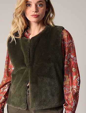 Gilet sans manches ultra doux imitation fourrure
'Deeluxe'