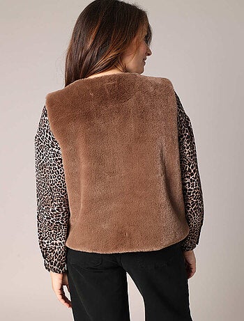 Gilet sans manches ultra doux imitation fourrure
'Deeluxe'