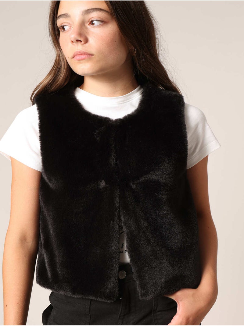 Gilet sans manches ultra doux imitation fourrure
 'Deeluxe' Noir - Kiabi
