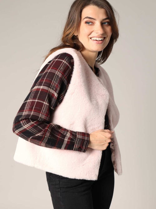 Gilet sans manches ultra doux imitation fourrure
 'Deeluxe' - Kiabi