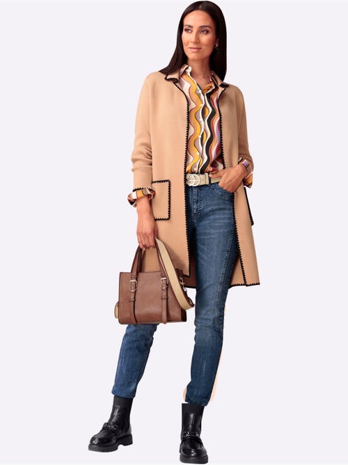 Gilet Superbes Coutures Contrastées - Taille Standard - Helline - Kiabi Gilet Superbes Coutures Contrastées - Taille Standard - Helline - Kiabi