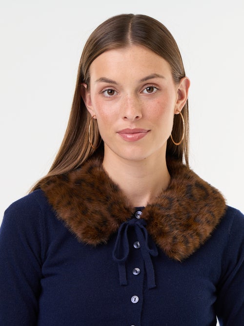 Gilet uni avec fausse fourrure au col - Kiabi