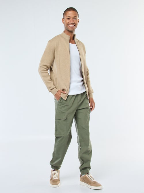 Gilet uni zippé avec col montant - Kiabi