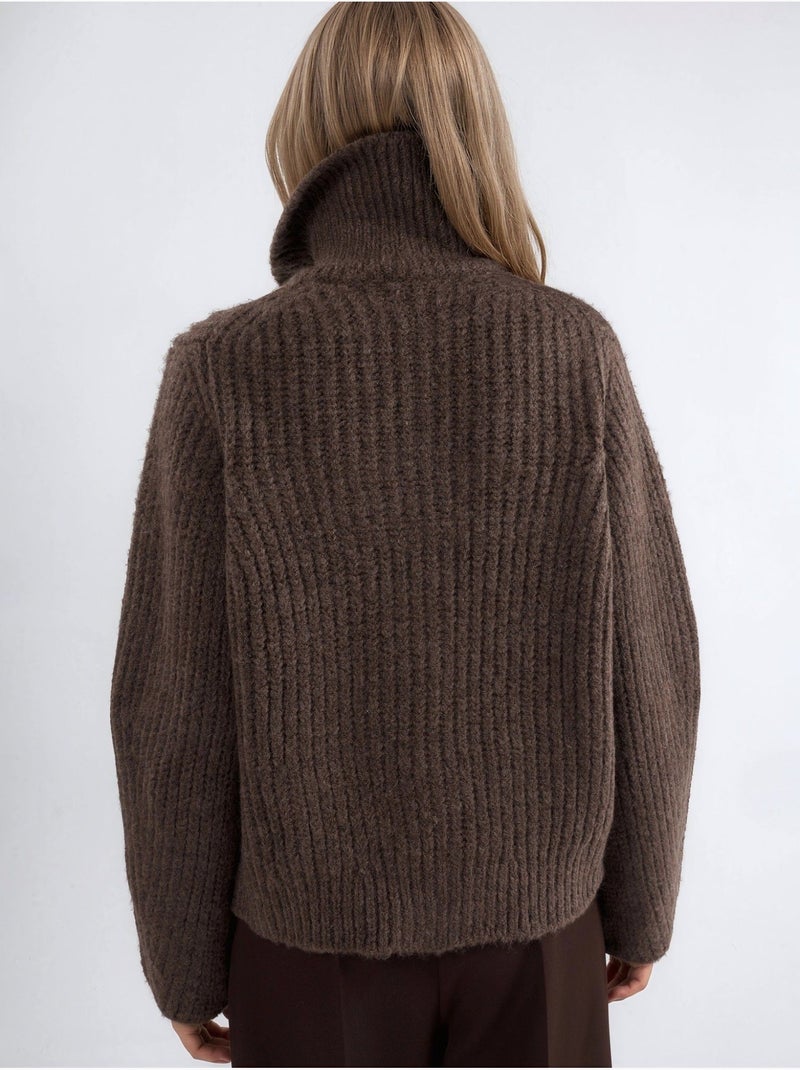 Gilet zippé à col roulé épais et texturé Marron foncé - Kiabi
