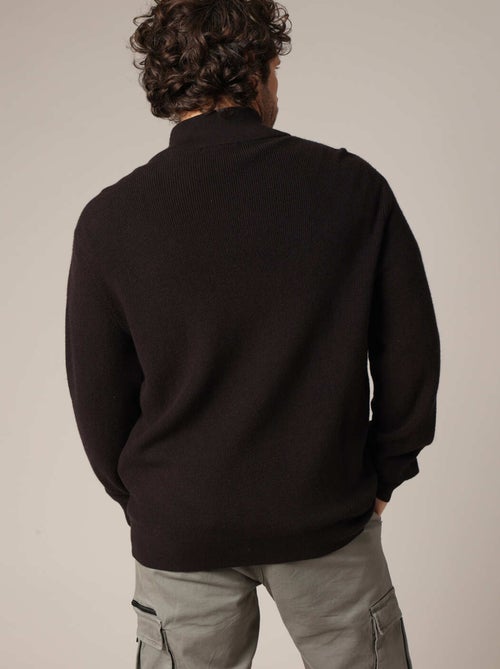 Gilet zippé pour homme casual à col montant 'Deeluxe' - Kiabi Gilet zippé pour homme casual à col montant 'Deeluxe' - Kiabi