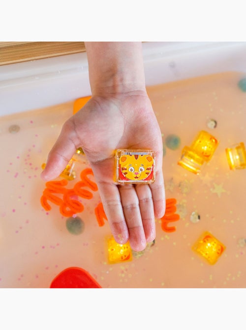 Glo Pals - 4 cubes lumineux - Kiabi Glo Pals - 4 cubes lumineux - Kiabi