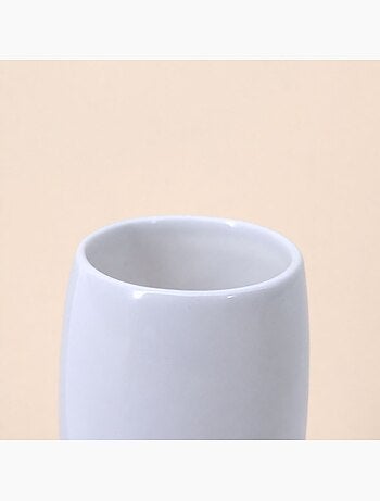 Gobelet en céramique blanche et liège