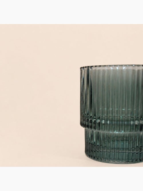 Gobelet en verre strié - Kiabi Gobelet en verre strié - Kiabi