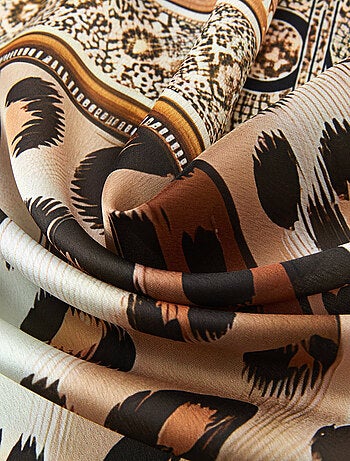Grand carré de soie Original Leopard Zoé