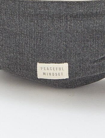Grand sac banane avec étiquette tissée
