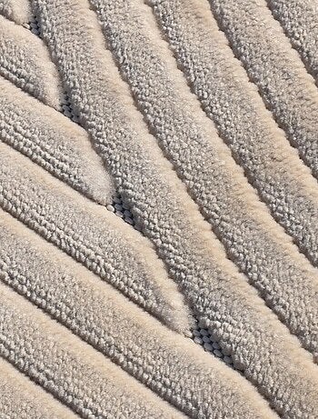 Grand tapis intérieur extérieur en relief ton sur ton LYN14 TENDIA