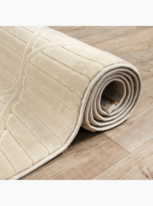 Grand tapis intérieur extérieur en relief ton sur ton LYN14 TENDIA - Kiabi