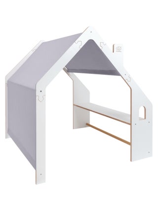 Grande maison en bois avec couvercle