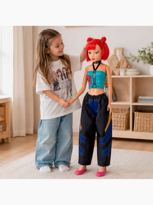 Grande poupée de 105 cm cheveux roux +3 ans k-pop diva squad - Kiabi Grande poupée de 105 cm cheveux roux +3 ans k-pop diva squad - Kiabi