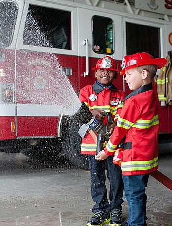 Great Pretenders | Déguisement enfant pompier avec accessoires
