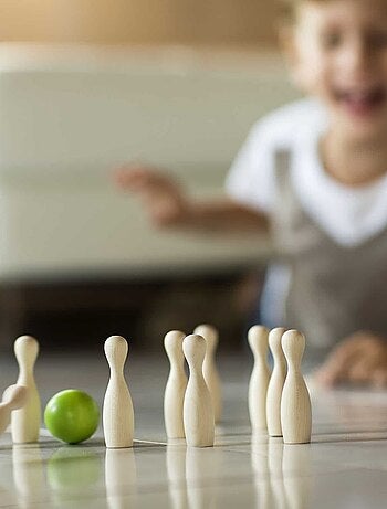 Green mini bowling
