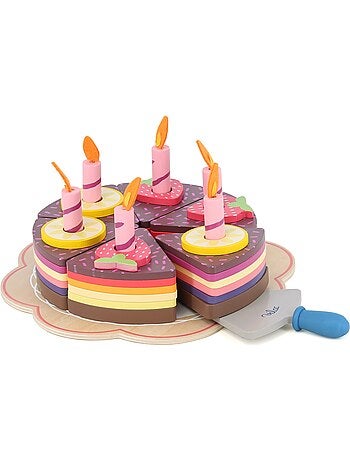 Gros gâteau d'anniversaire