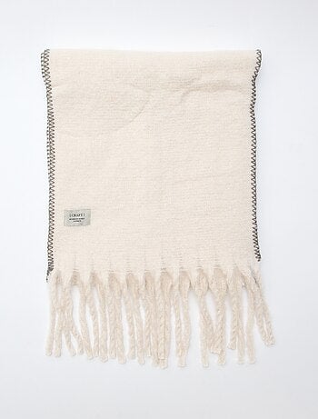 Grosse écharpe douce à franges