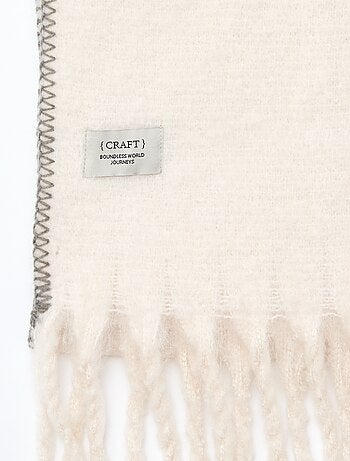 Grosse écharpe douce à franges