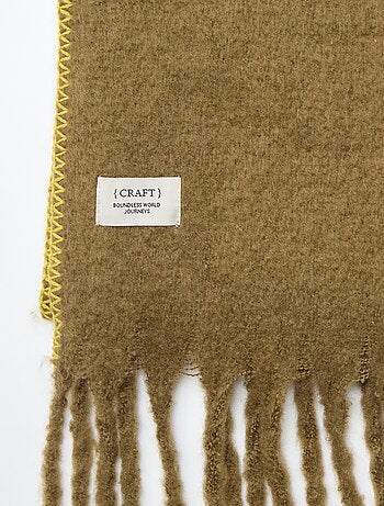 Grosse écharpe douce à franges