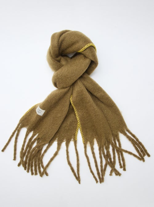 Grosse écharpe douce à franges - Kiabi