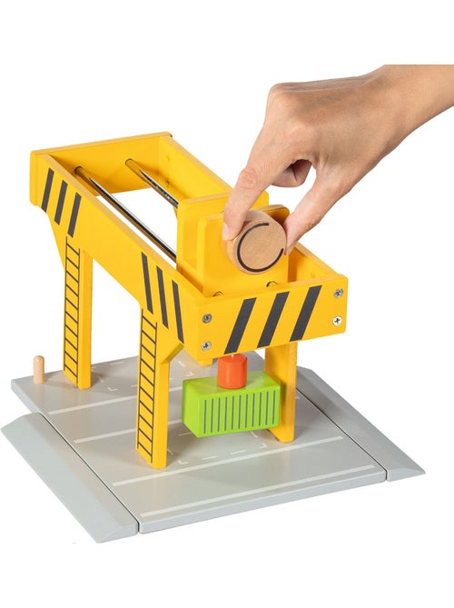 Grue portuaire et accessoires - Kiabi