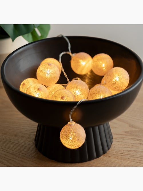 Guirlande LED 16 boules à pile TARA - Kiabi