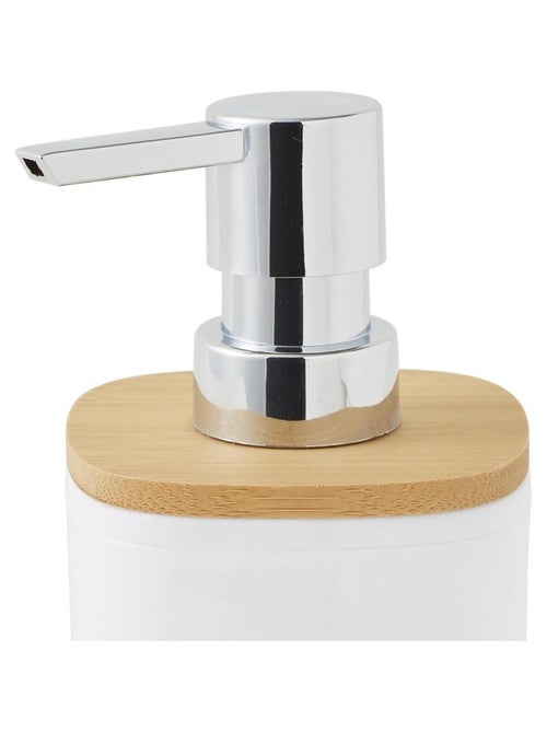 Guy Levasseur - Distributeur de savon en polystyrène et bambou - Kiabi