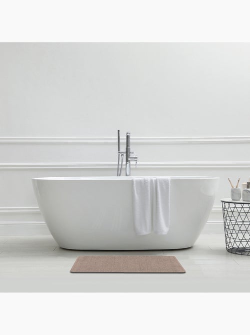 Guy levasseur - lot de 2 tapis de bain polyester 50x80cm + contour 50x40cm - Kiabi Guy levasseur - lot de 2 tapis de bain polyester 50x80cm + contour 50x40cm - Kiabi