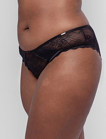 Hasina cheeky hipster Dorina