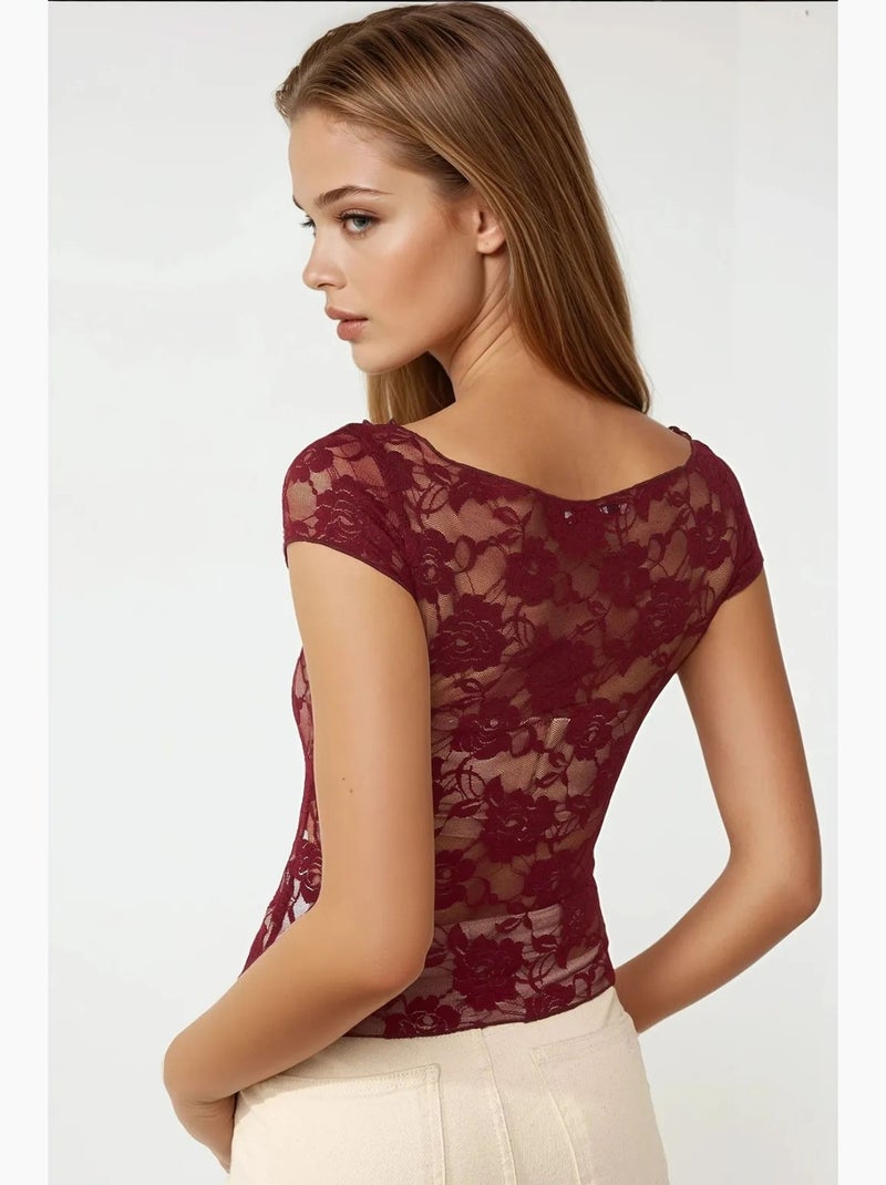 Haut court en dentelle florale de la collection pika hiccup Rouge bordeaux - Kiabi