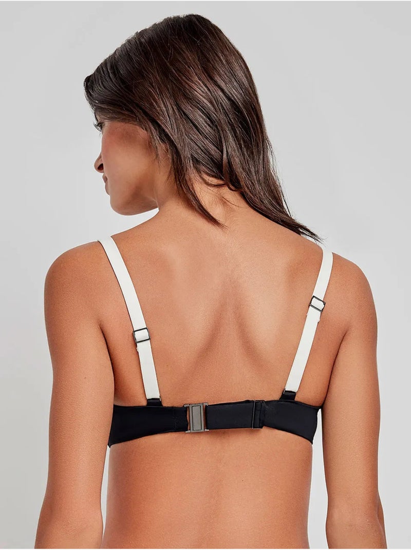 Haut de bikini bicolore avec bords contrastés Noir - Kiabi