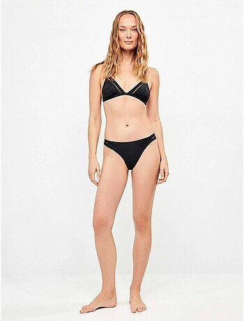 Haut de bikini triangulaire découpé