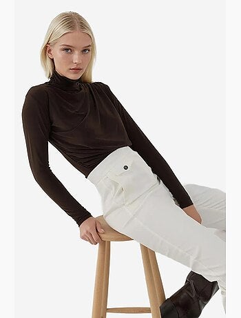 Haut en tricot élégant à manches longues hiccup