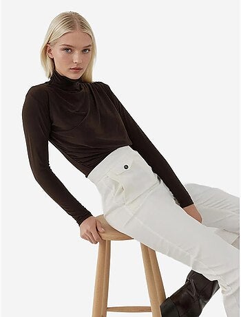 Haut en tricot élégant à manches longues