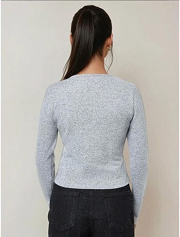 Haut texturé à manches longues et coupe ajustée boutonnée