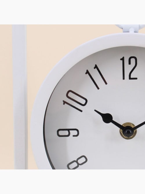 Horloge à poser en métal blanc 27cm - Kiabi