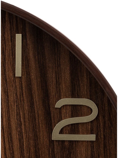 Horloge chiffres métal, fond aspect bois - Kiabi